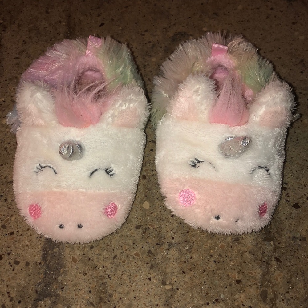 3/$10 Unicorn slippers